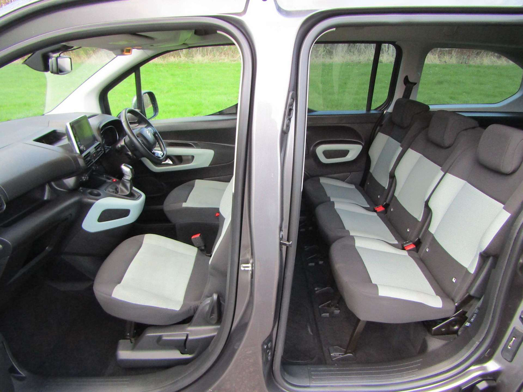 
								Citroen Berlingo full									