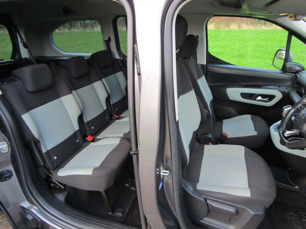 
								Citroen Berlingo full									