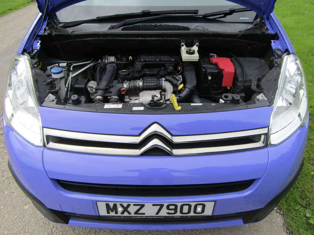 
								Citroen Berlingo full									