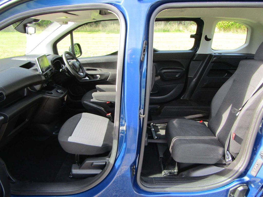 
								Citroen Berlingo full									