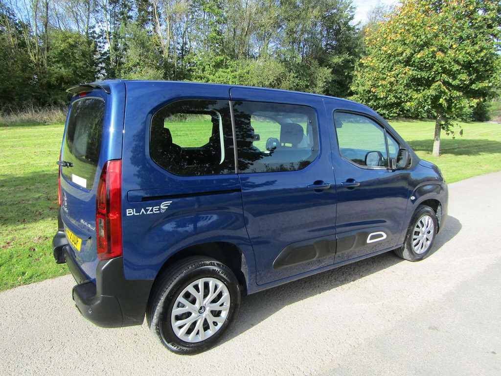 
								Citroen Berlingo full									