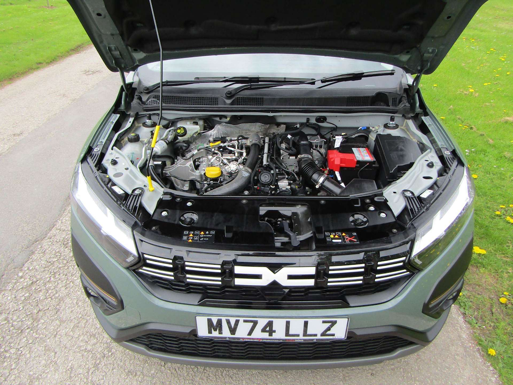 
								Dacia Jogger full									