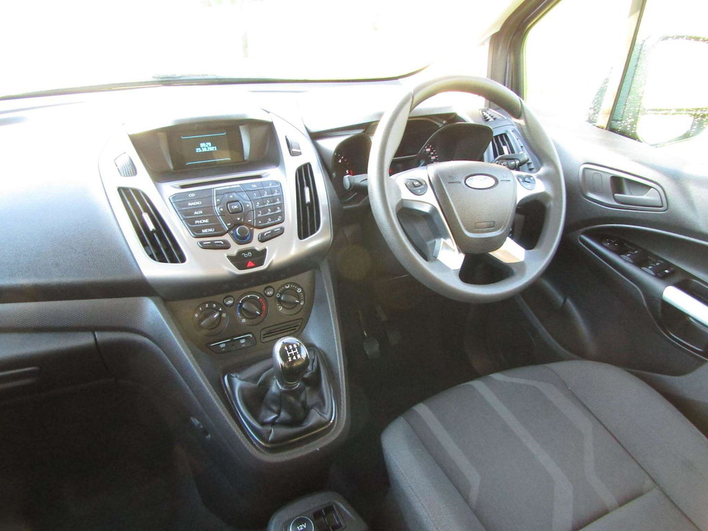 
								Ford Grand Tourneo Connect full									