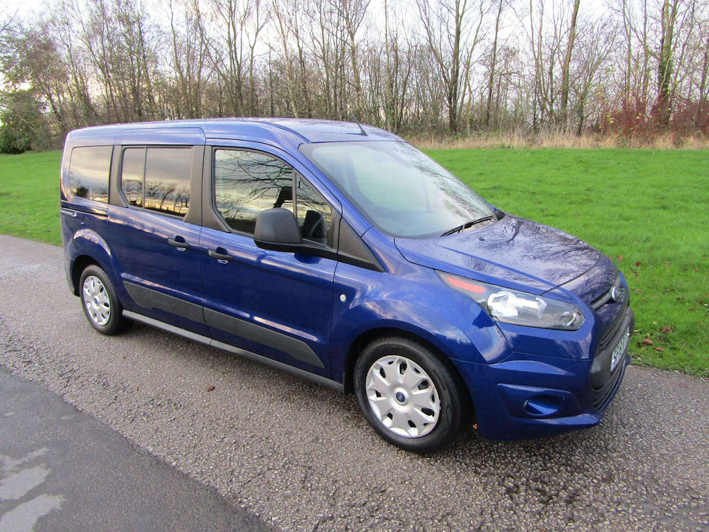 
								Ford Grand Tourneo Connect full									