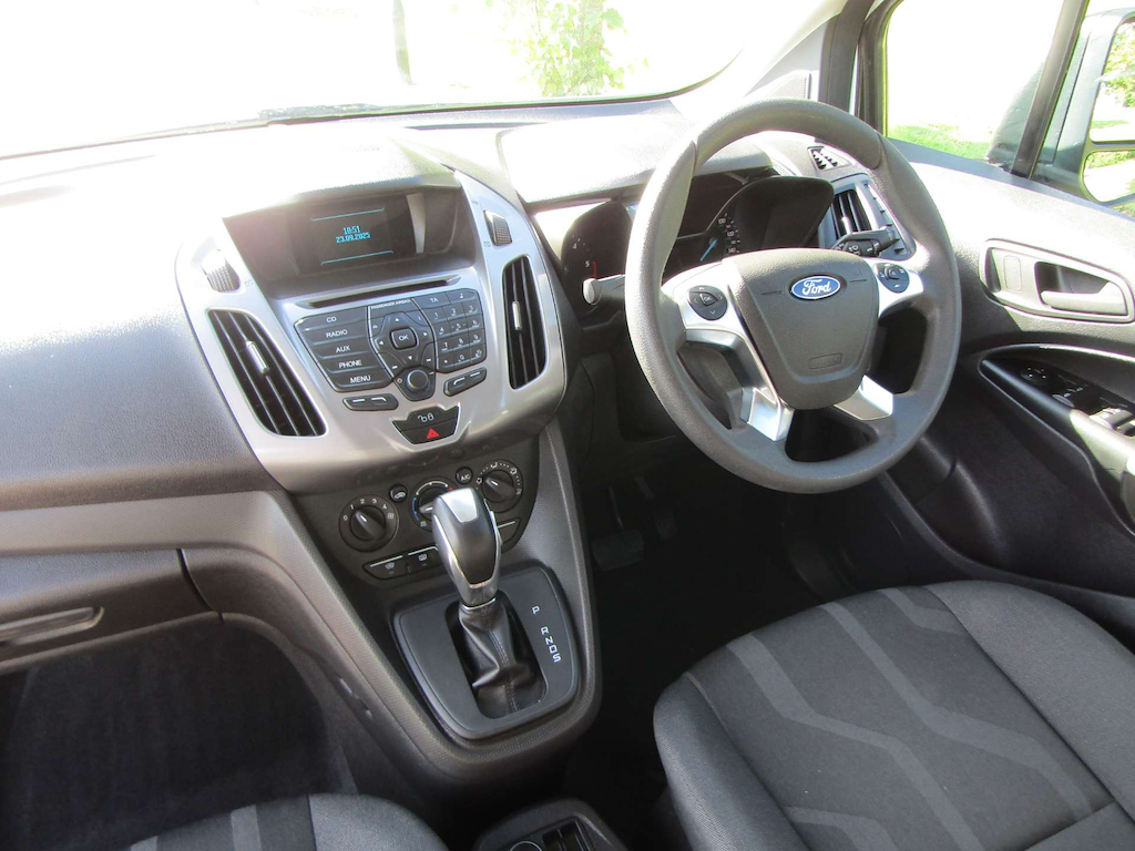 
								Ford Grand Tourneo Connect full									