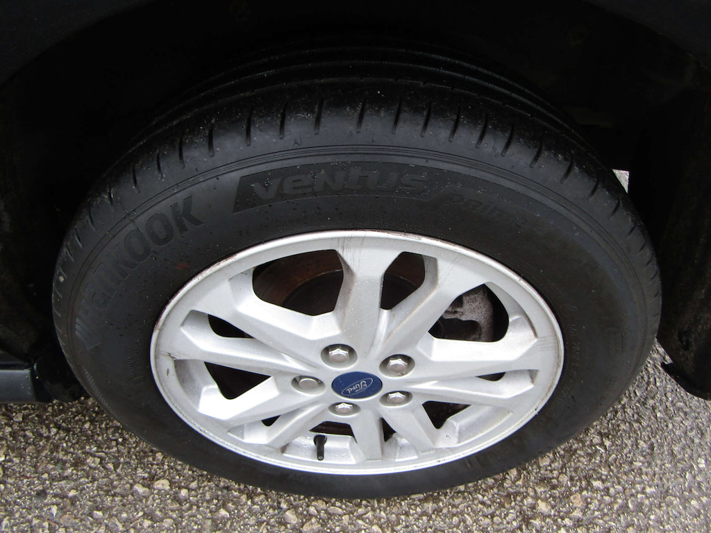 
								Ford Grand Tourneo Connect full									