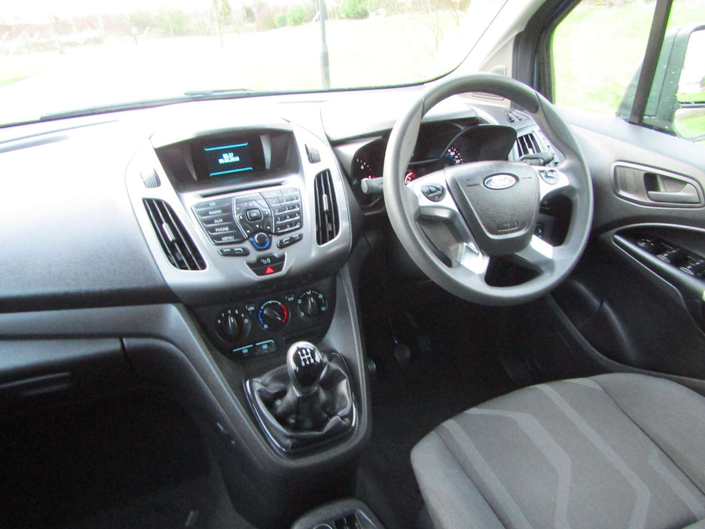 
								Ford Grand Tourneo Connect full									