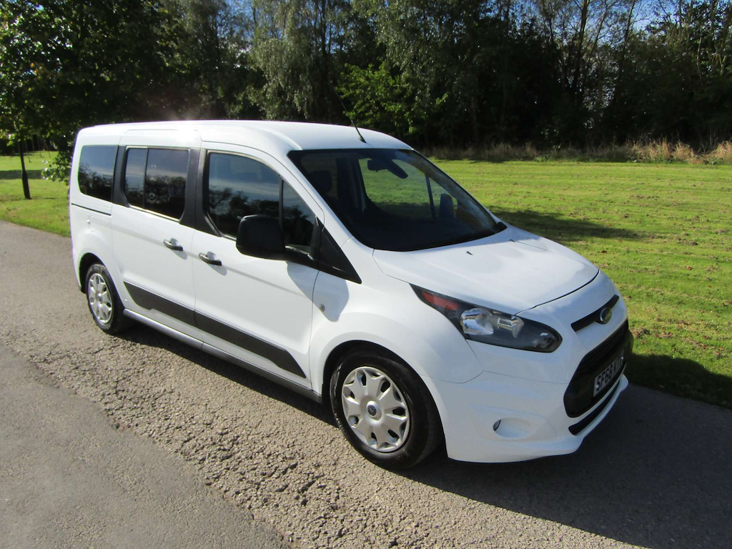 
								Ford Grand Tourneo Connect full									
