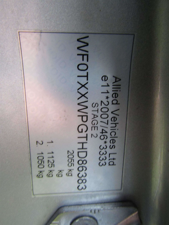 
								Ford Tourneo Connect full									