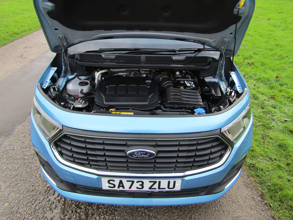 
								Ford Grand Tourneo Connect full									