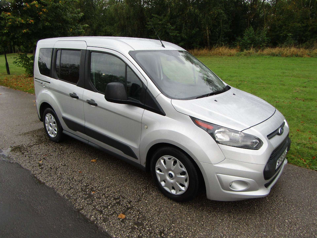 
								Ford Tourneo Connect full									