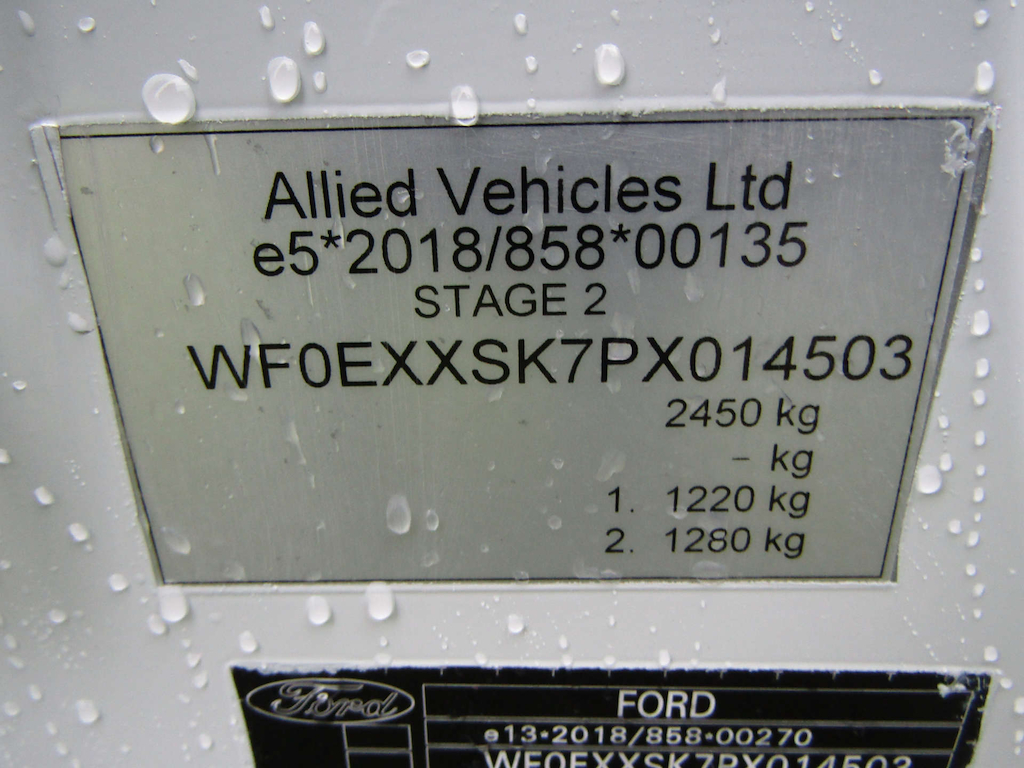 
								Ford Grand Tourneo Connect full									