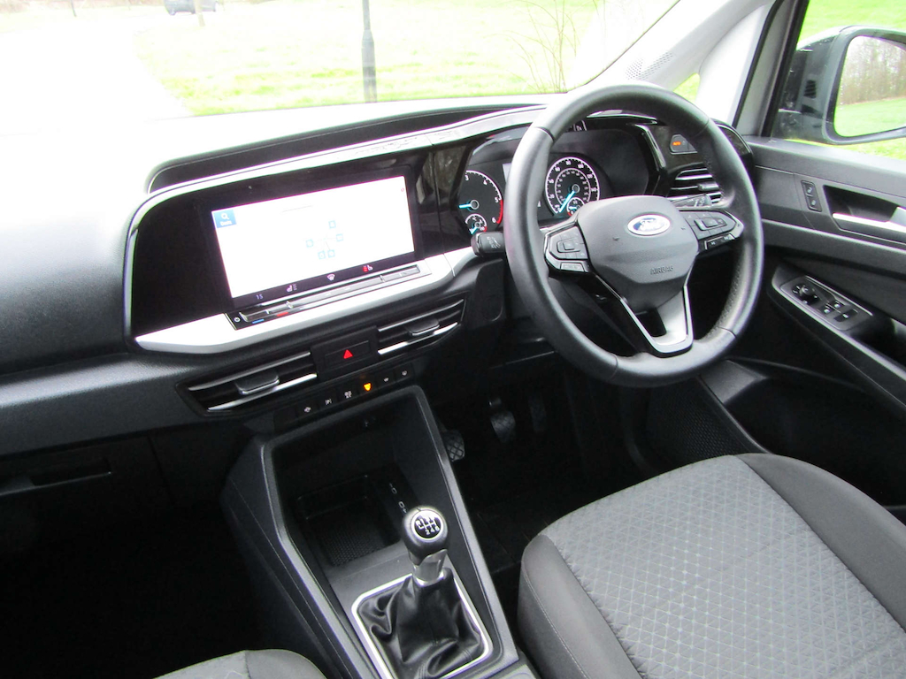
								Ford Tourneo Connect full									