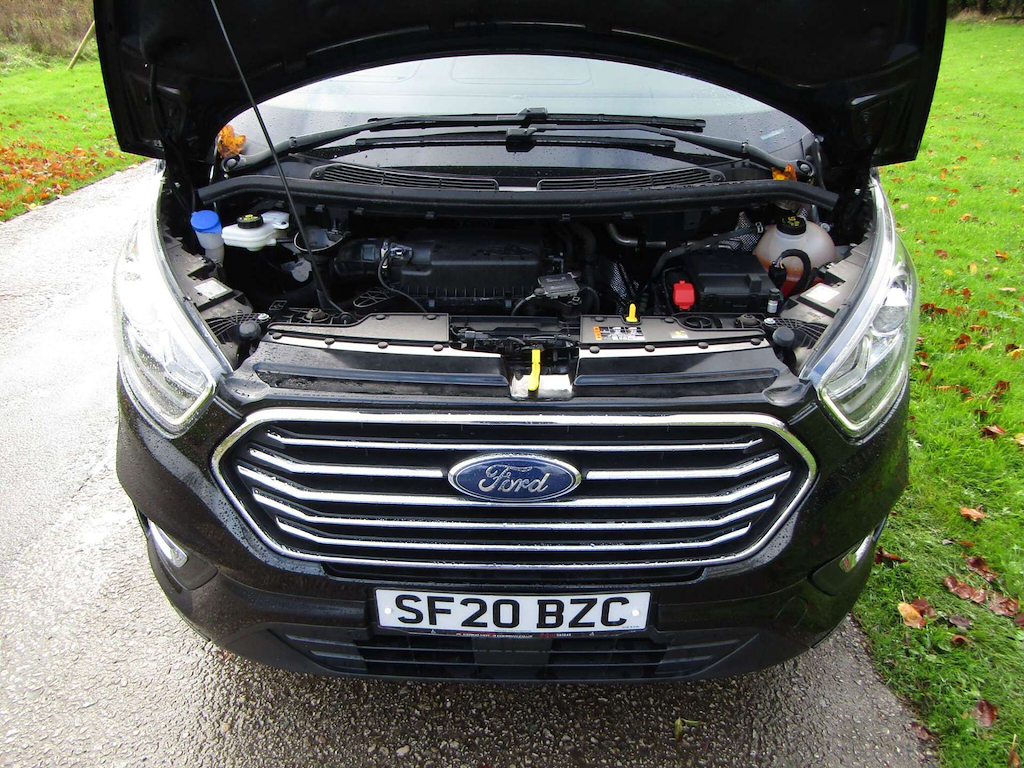 
								Ford Tourneo Custom full									