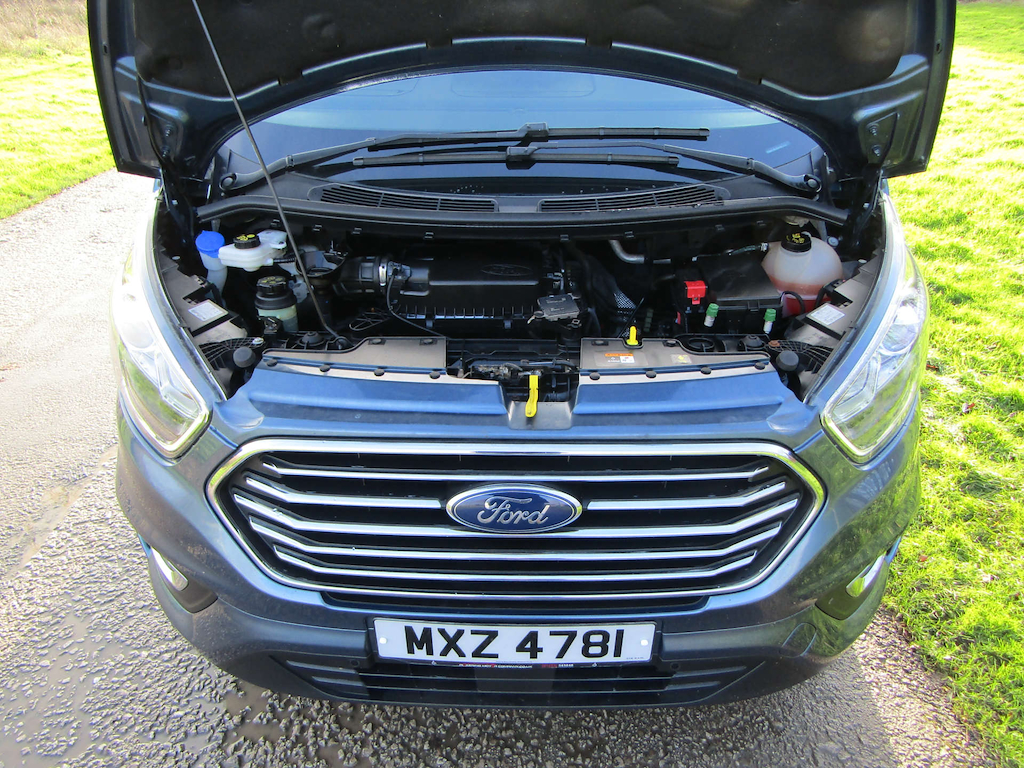 
								Ford Tourneo Custom full									