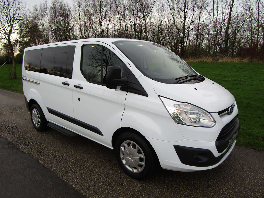 
								Ford Tourneo Custom full									