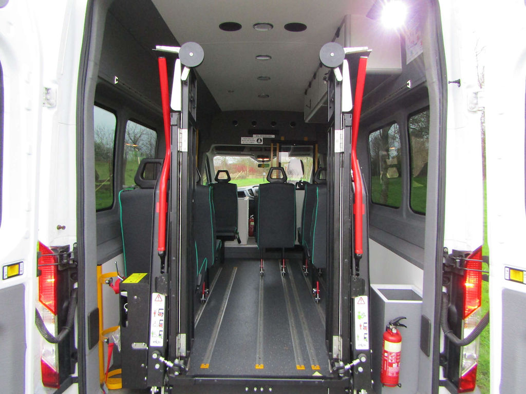 
								Ford Transit full									