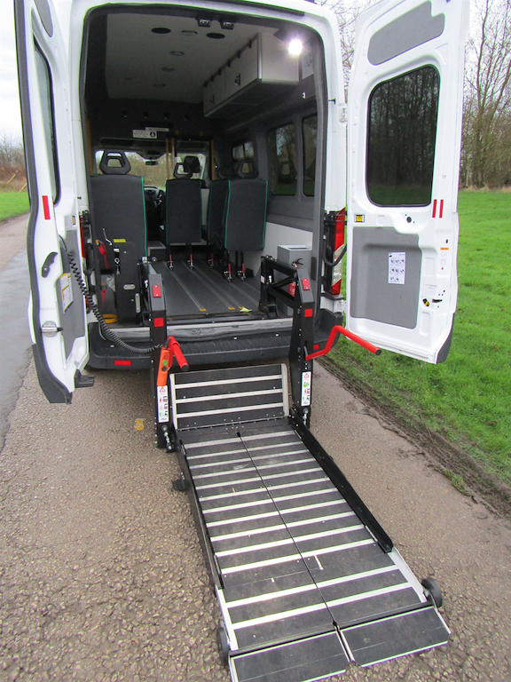 
								Ford Transit full									