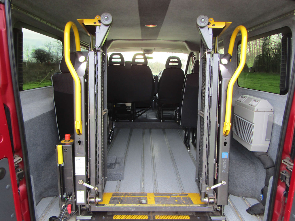 
								Peugeot Boxer full									