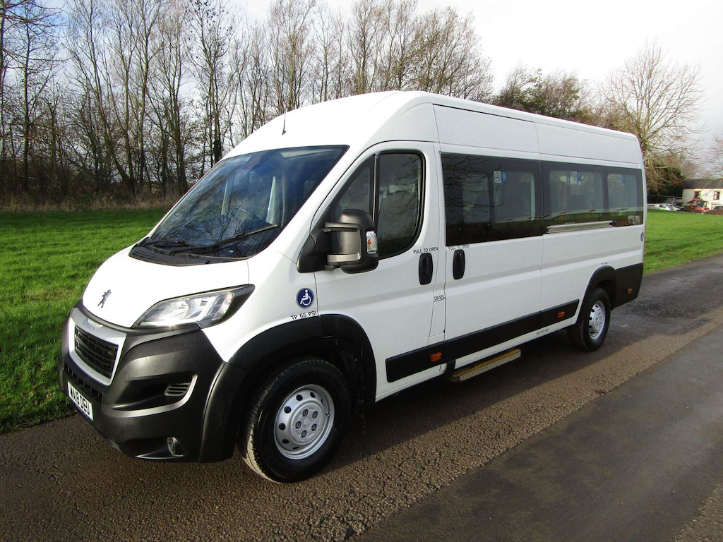 
								Peugeot Boxer full									