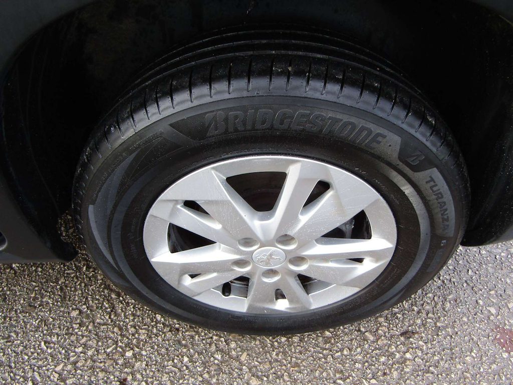 
								Peugeot Rifter full									
