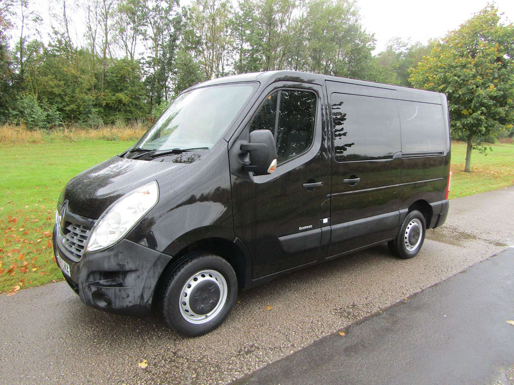 
								Renault Master full									