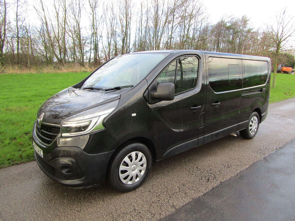 
								Renault Trafic full									
