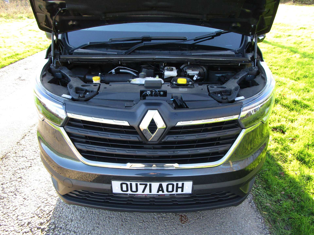 
								Renault Trafic full									