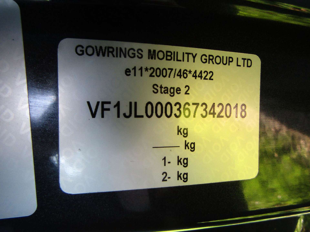 
								Renault Trafic full									