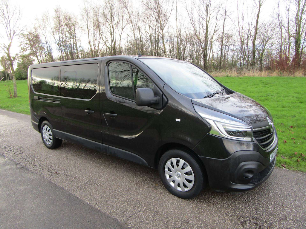 
								Renault Trafic full									