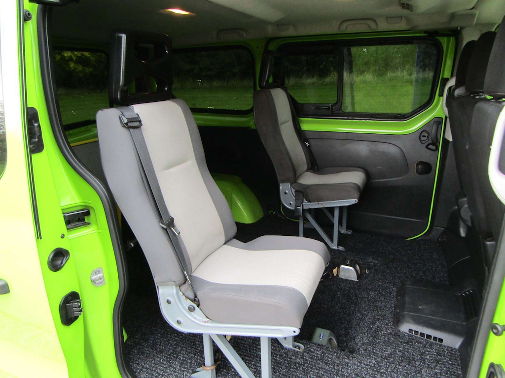 
								Renault Trafic full									