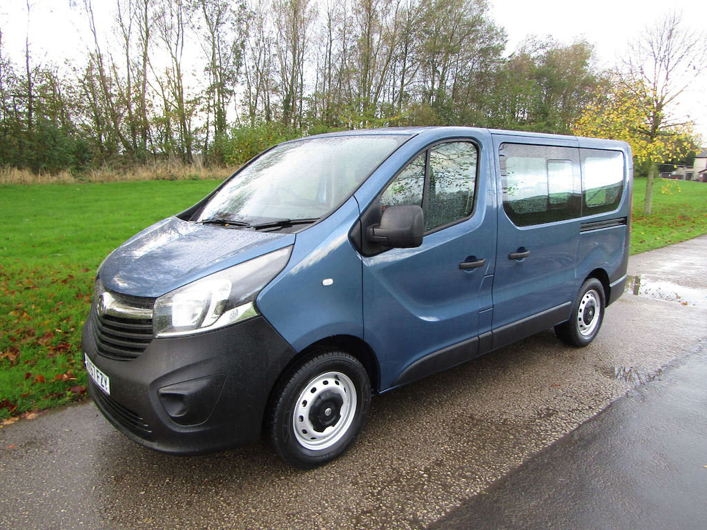 
								Vauxhall Vivaro full									
