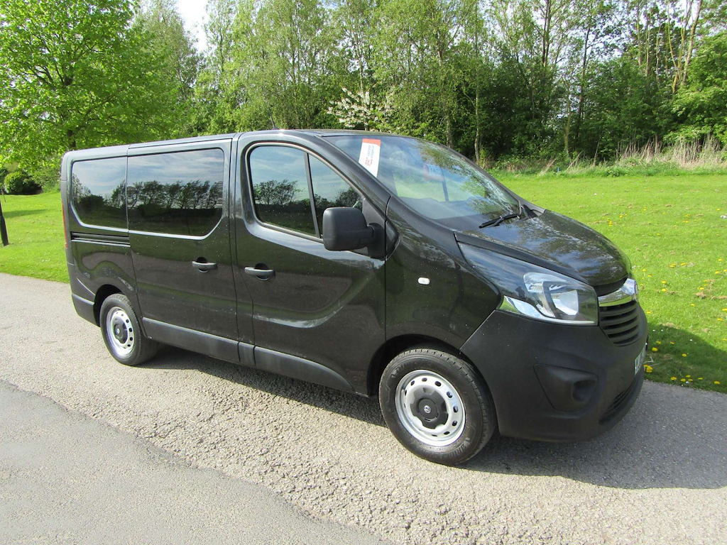 
								Vauxhall Vivaro full									