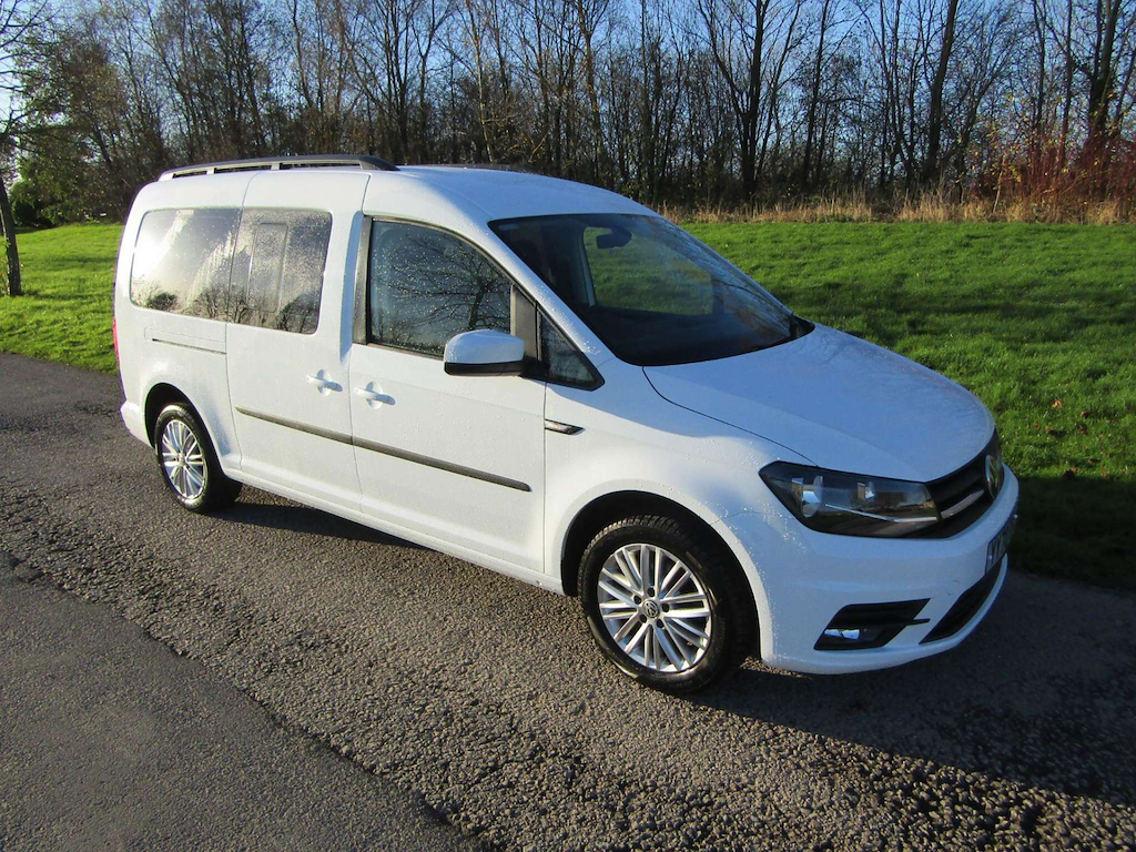 
								Volkswagen Caddy Maxi Life full									