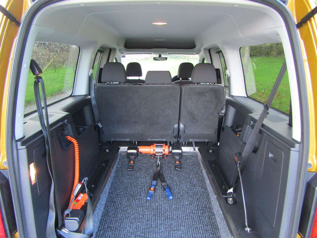 
								Volkswagen Caddy Maxi Life full									
