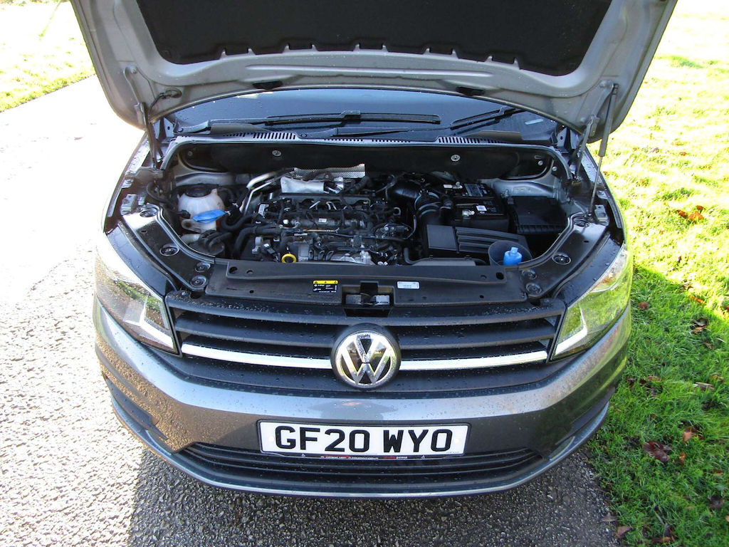 
								Volkswagen Caddy Maxi Life full									