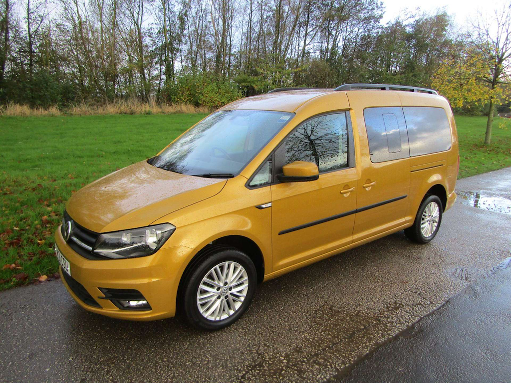 
								Volkswagen Caddy Maxi Life full									