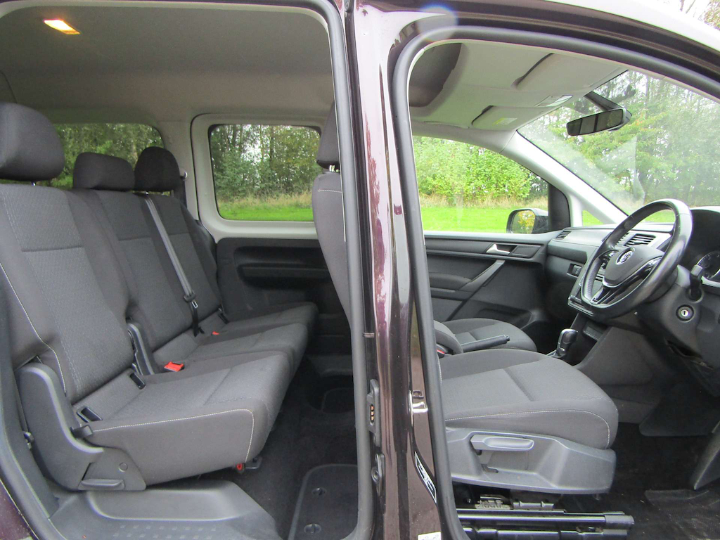 
								Volkswagen Caddy Maxi Life full									