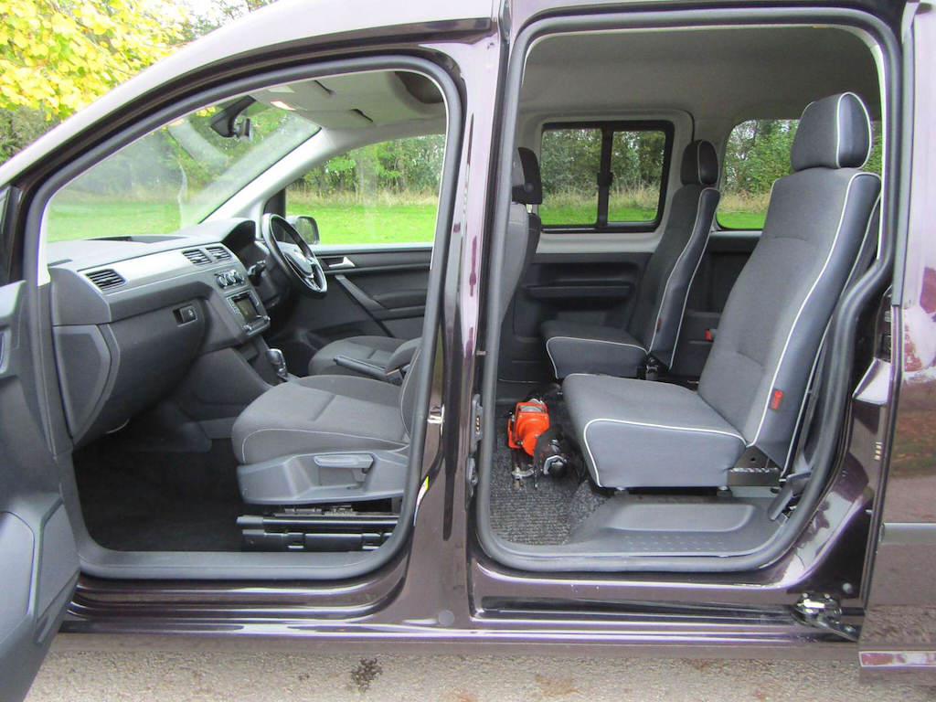 
								Volkswagen Caddy Maxi Life full									