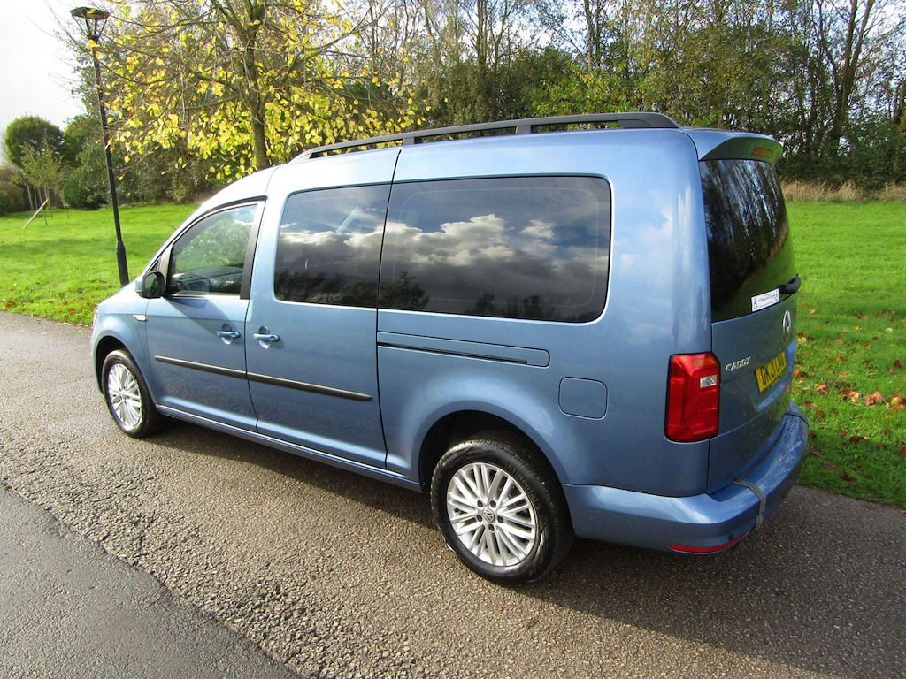 
								Volkswagen Caddy Maxi Life full									