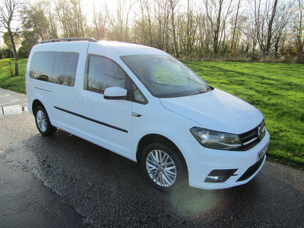 
								Volkswagen Caddy Maxi Life full									