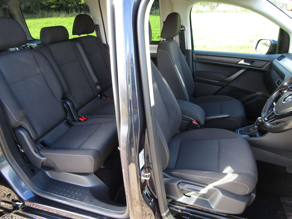 
								Volkswagen Caddy Maxi Life full									