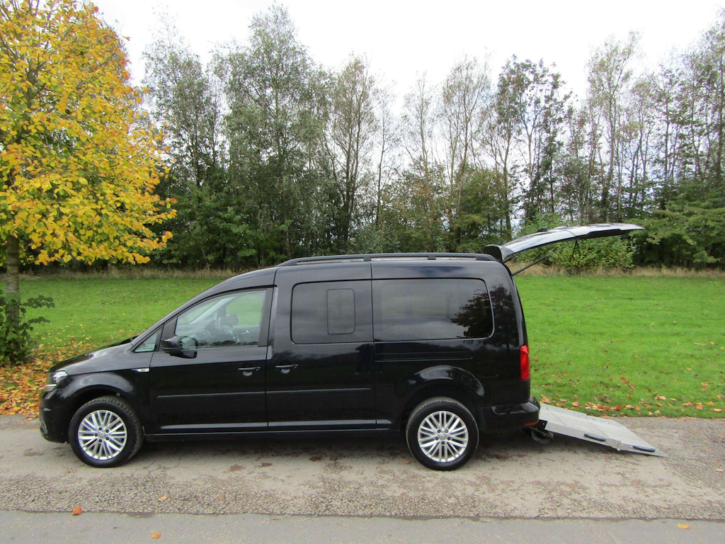
								Volkswagen Caddy Maxi Life full									