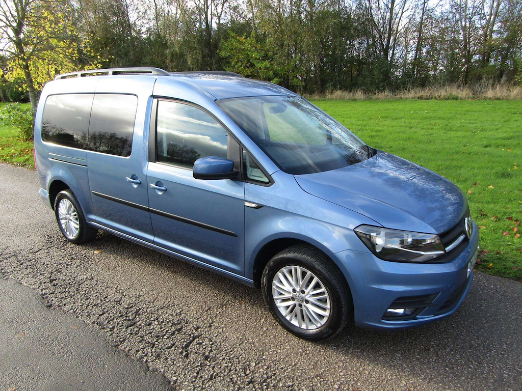 
								Volkswagen Caddy Maxi Life full									