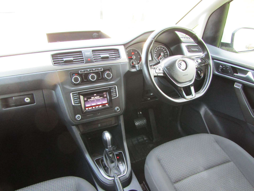 
								Volkswagen Caddy Maxi Life full									