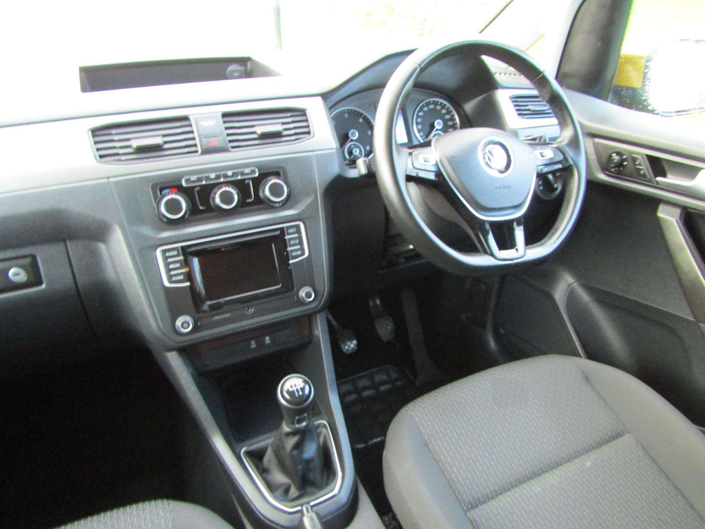
								Volkswagen Caddy Maxi Life full									