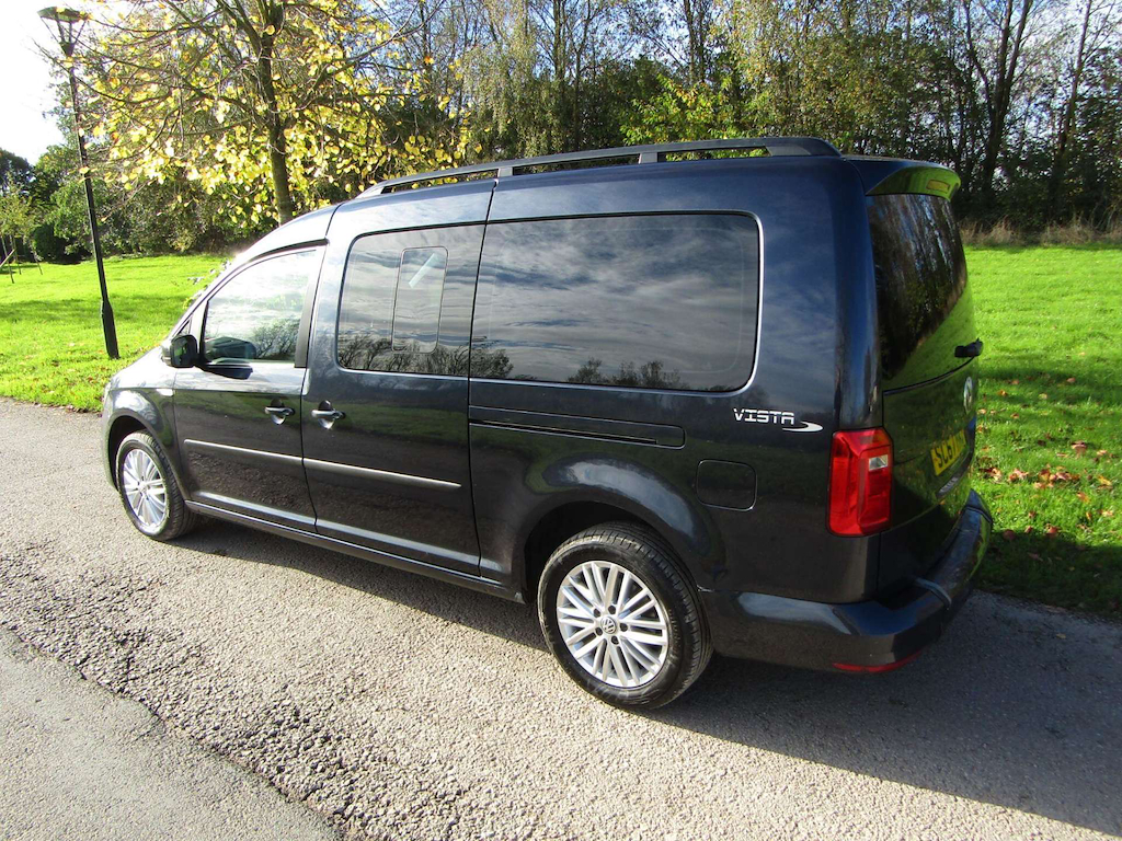 
								Volkswagen Caddy Maxi Life full									