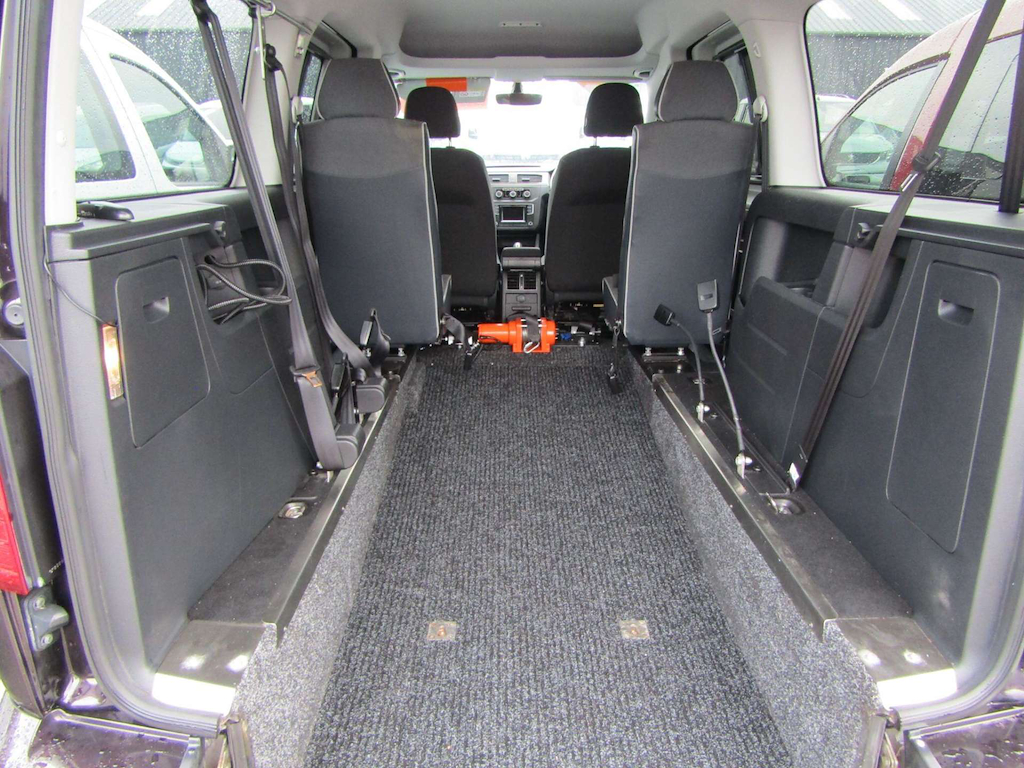 
								Volkswagen Caddy Maxi Life full									