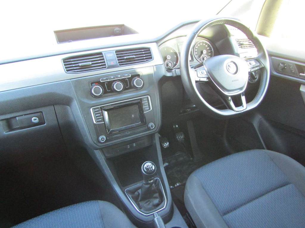 
								Volkswagen Caddy Maxi Life full									