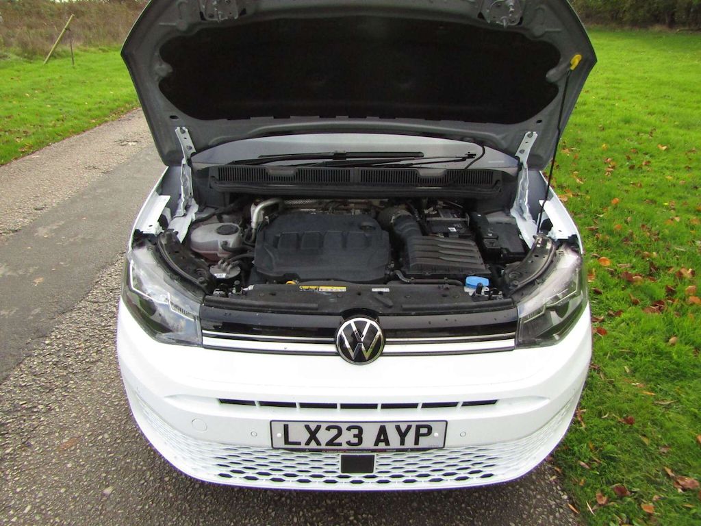 
								Volkswagen Caddy Maxi Life full									